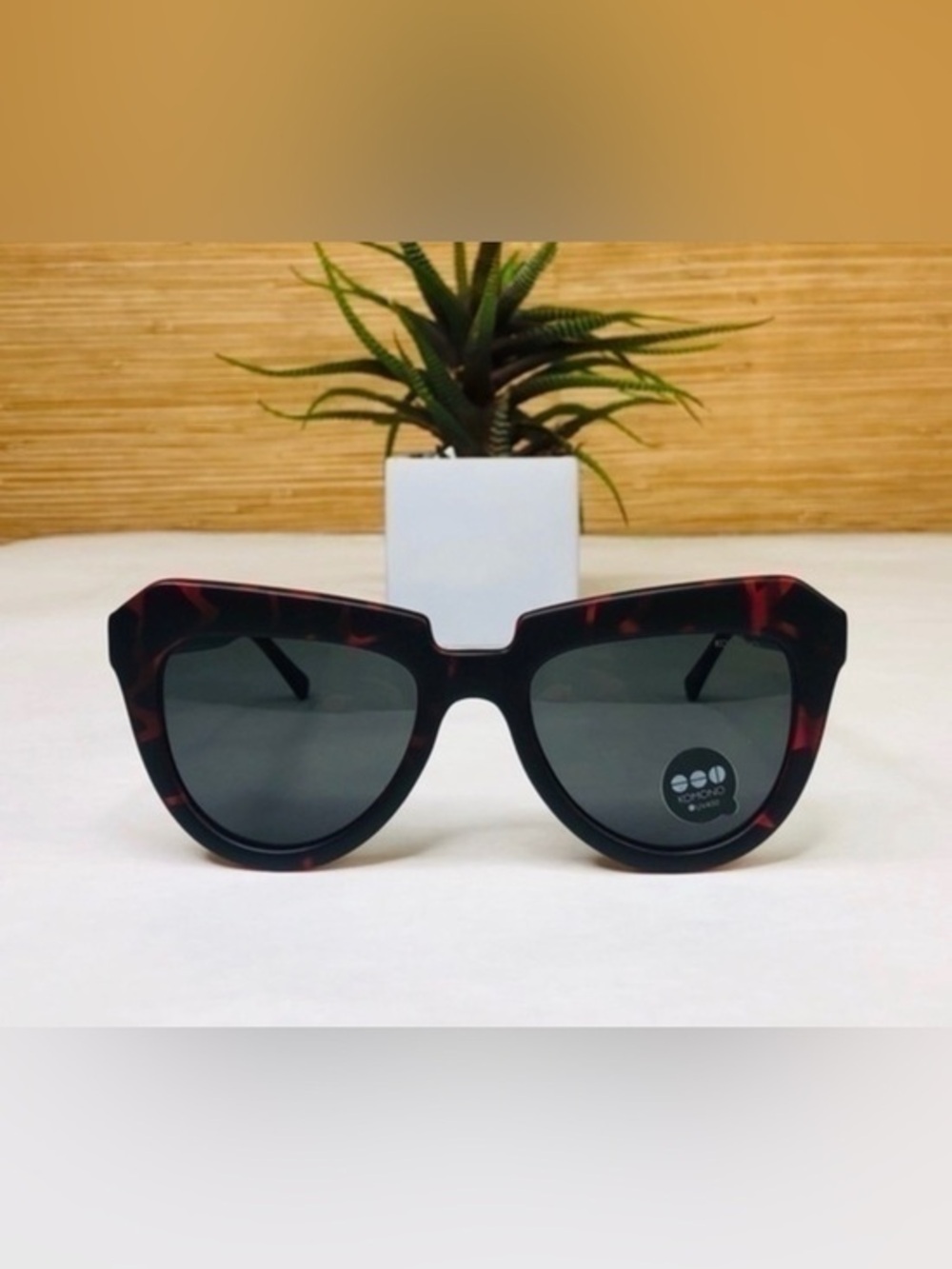 KOMONO Stella Tortoise/Silver sunglasses NEW cateye